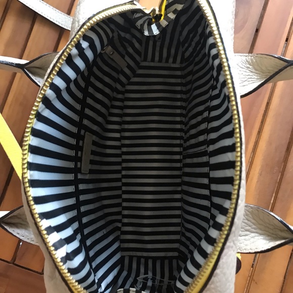 Kate Spade Bag - Picture 3 of 3